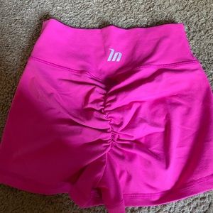 Muscle nation scrunch shorts